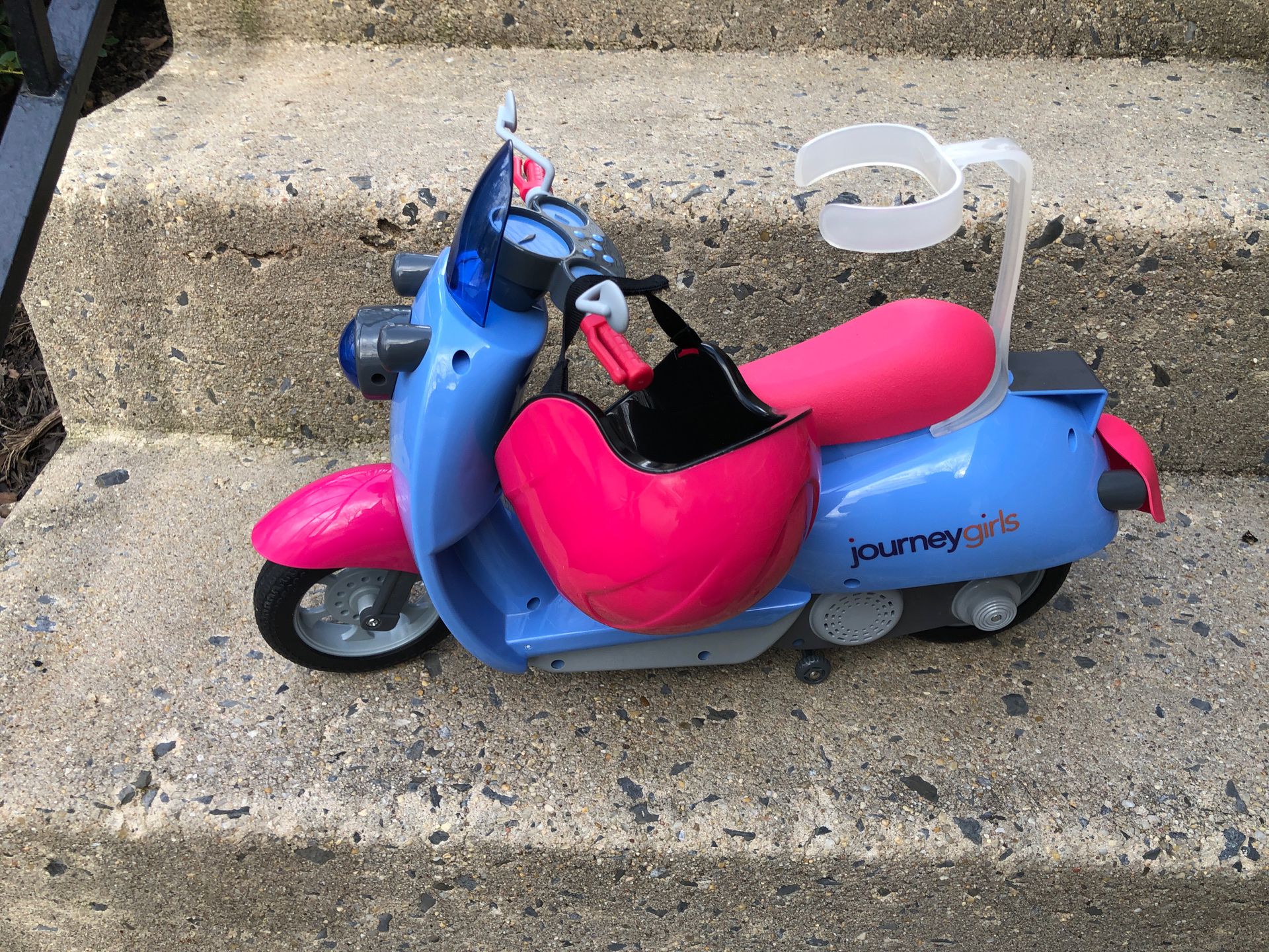 Journey girls doll scooter