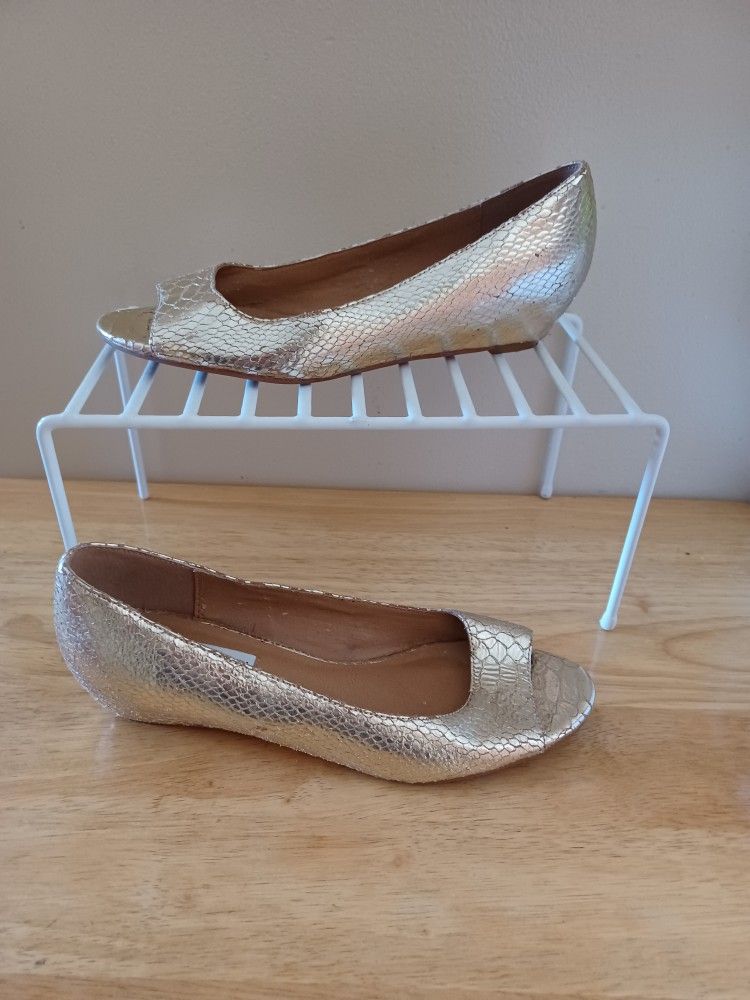 New Steve Madden Leather Cracked Gold Open Toe Wedges Size 6.5