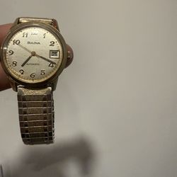 1977 BULOVA Calander automatic