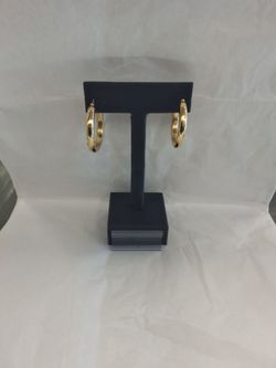 Hoop earrings 14k 3.4grams