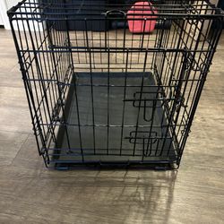 Medium dog crate 