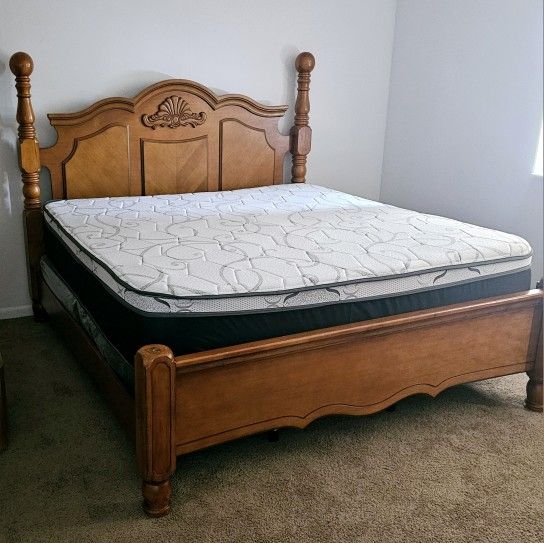 NEW KING-SIZE PILLOW TOP MATTRESS & BOX SPRING ⚠️ NO Bed Frame
