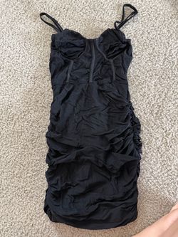 Amazon Black Body con mini dress