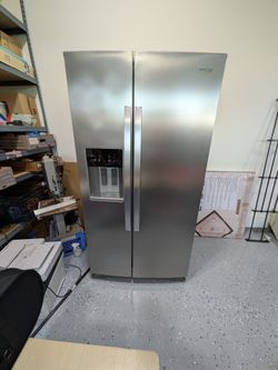 Whirlpool - refrigerator