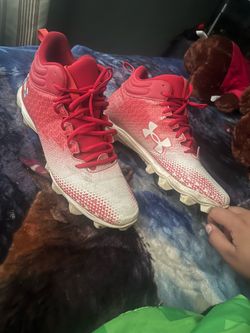 Football/baseball cleats