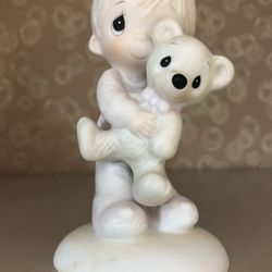 JESUS LOVES ME, Precious Moments