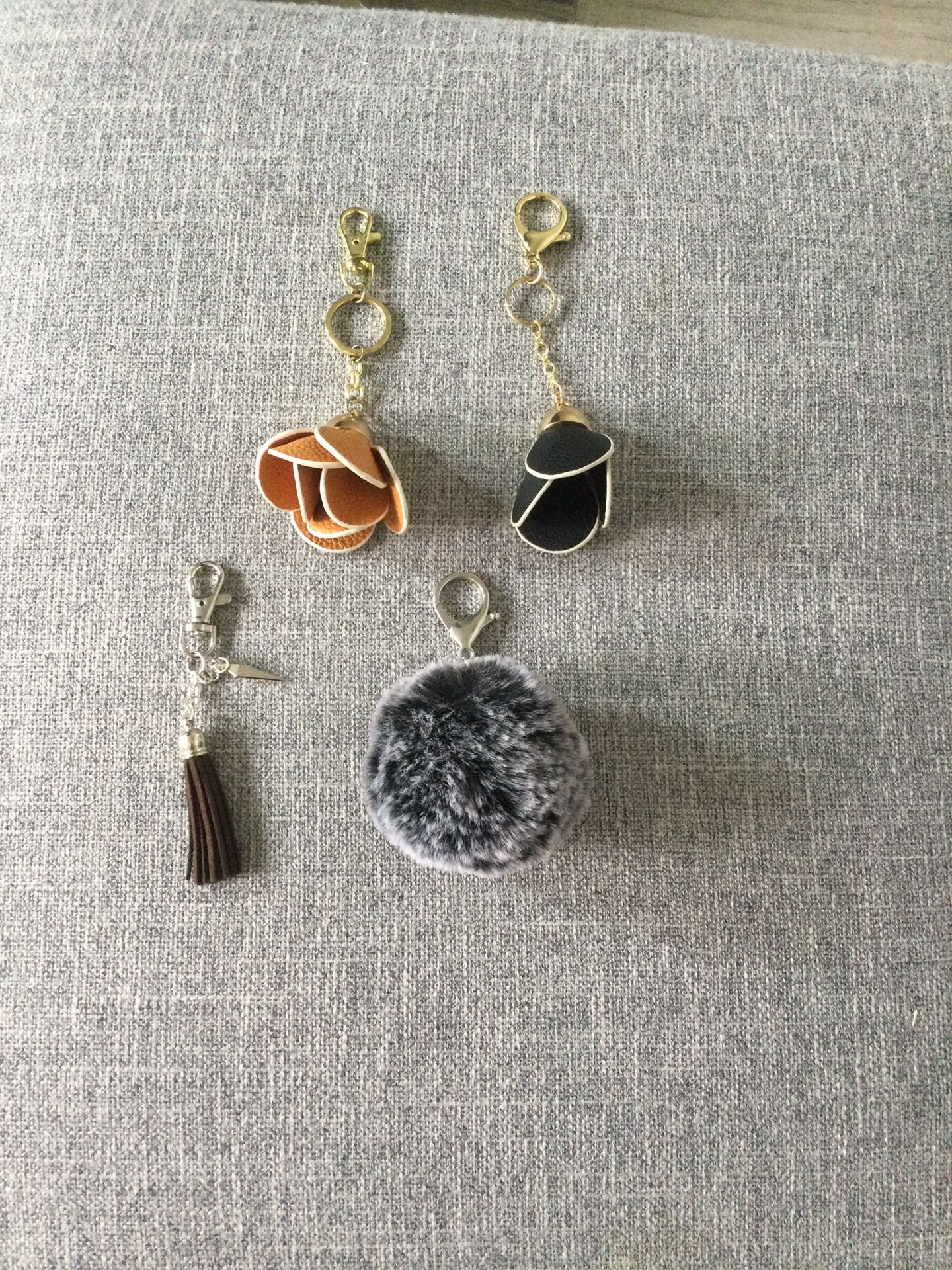 KEYCHAIN 🔑 , NEW, DIFFERENT STYLES