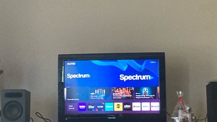 OBO 32in Toshiba Tv (non-smart)