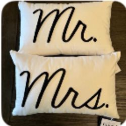New With Tags  Mr & Mrs Charter club Pillows