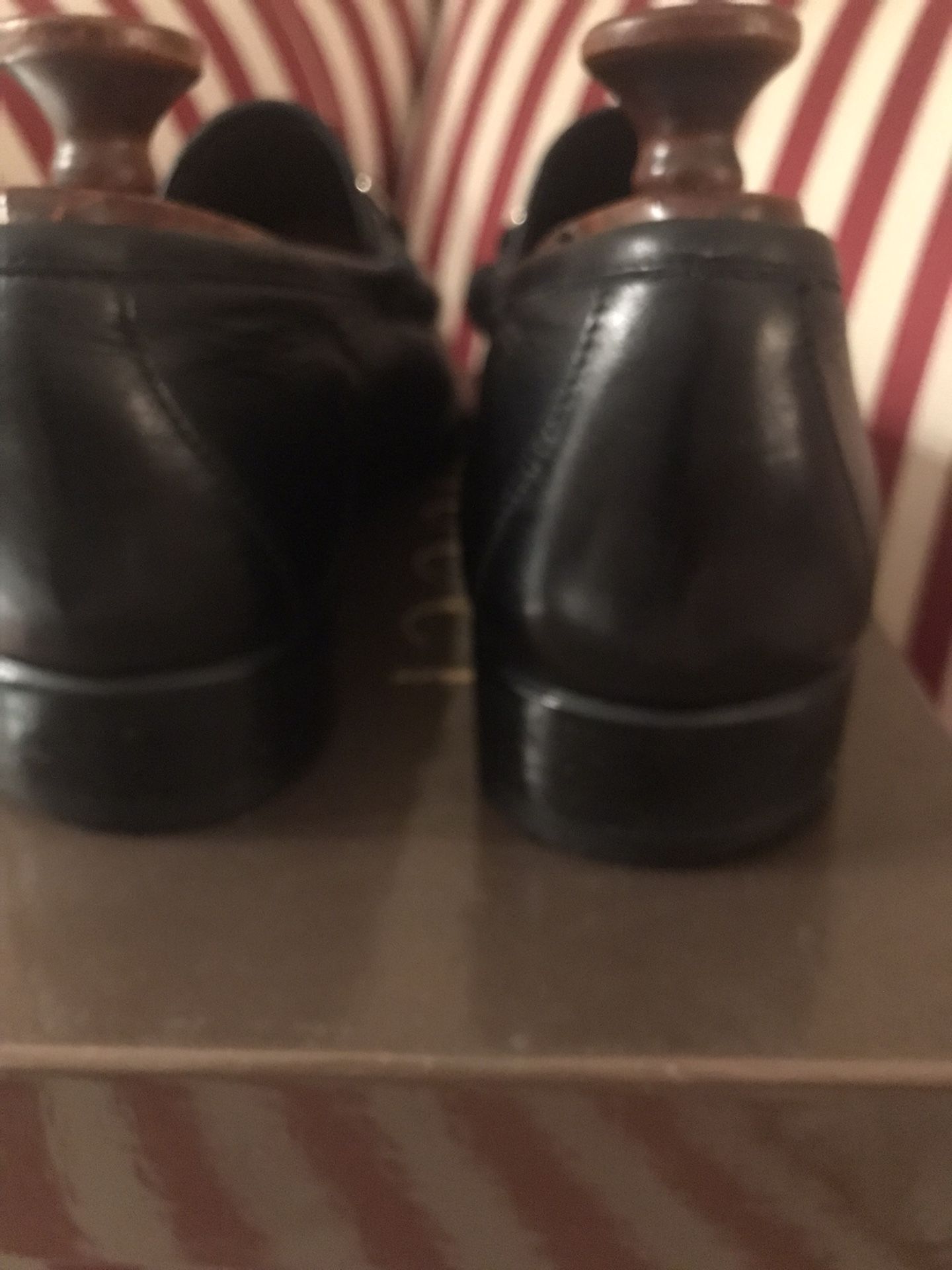 Like New genuine Gucci Merry Christmas !!!