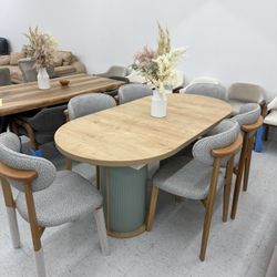 Mid-Centery modern  Oval Extended Dining Table With 6 Chairs 