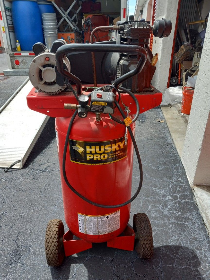 AIR COMPRESOR