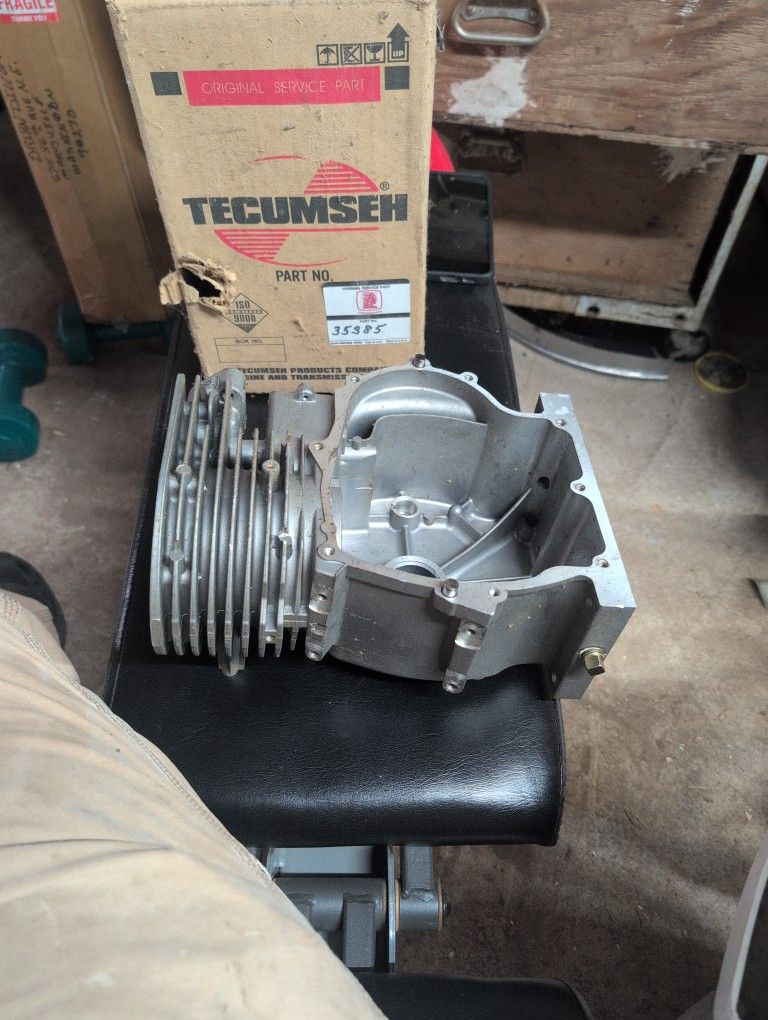 Tecumseh Repair Part 35385 - Cylinder | PartsTree https://offerup.com/redirect/?o=aHR0cHM6Ly9zaGFyZS5nb29nbGUvV1Z5aHcxQVlSb3RWaUtzZmw=
