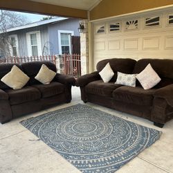 Free Delivery 🚚 Brown Velvet Couch Set/ Sala Cafe De Terciopelo 