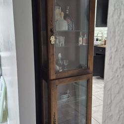FREE CABINET 