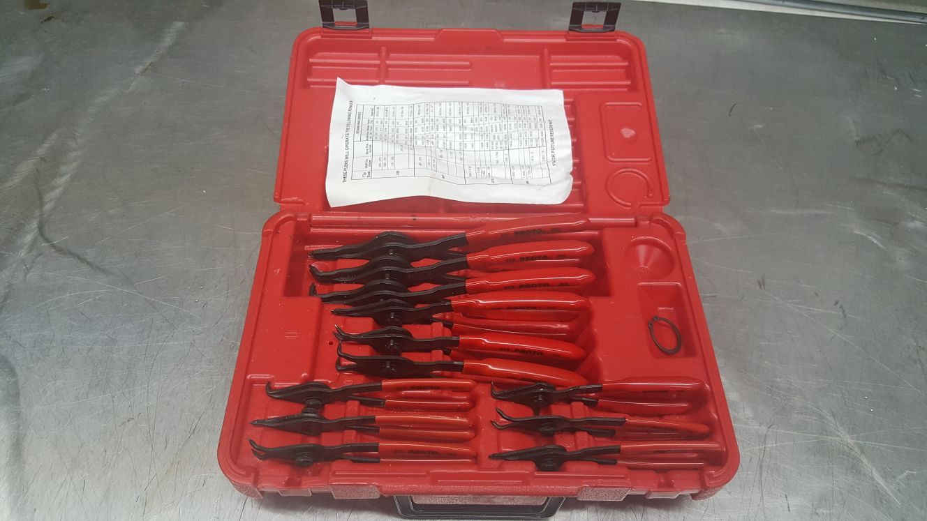 Proto 360B 12pc Convertible Retaining Ring Plier Set for Sale in Milwaukee, WI OfferUp