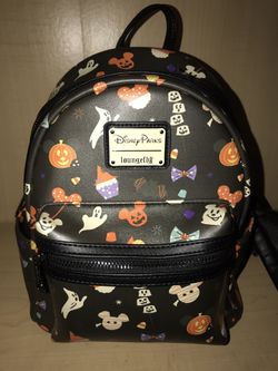 Disney Halloween Treats’ Loungefly bag