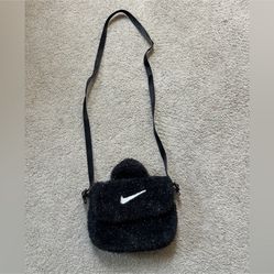 Like new Nike faux fur Crossbody Bag