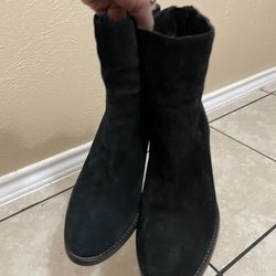 Aquatalia Booties Size 8