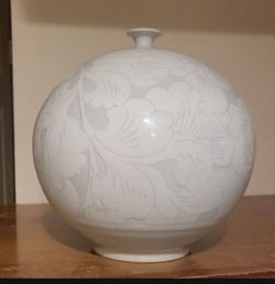 10"x 10" Korean Celadon Vase