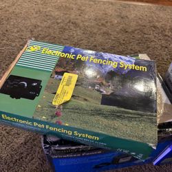 Electronic Pet Fencing System / New