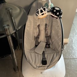 4Moms Baby Bouncer