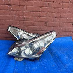 2010-2013 INFINITI G37 Journey Sedan Headlights OEM