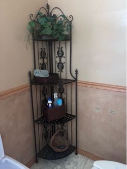 Corner shelves