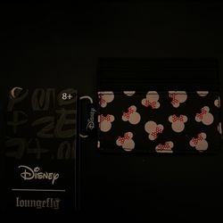 loungefly cardholder