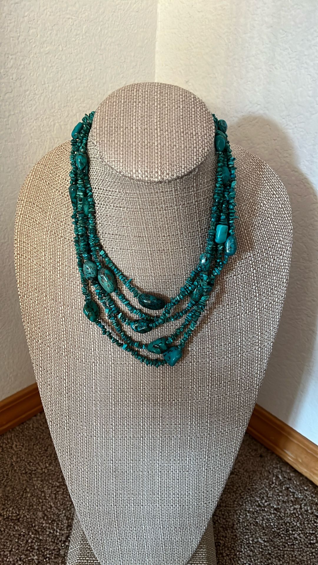 Gorgeous Turquoise Necklace