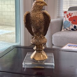 Falcon Statue 