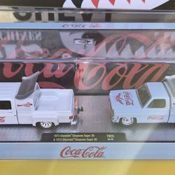 M2 Machines Coca-Cola Chevy C30 Set!!