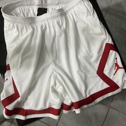 Jordan White Shorts 60$ Retail New Large 
