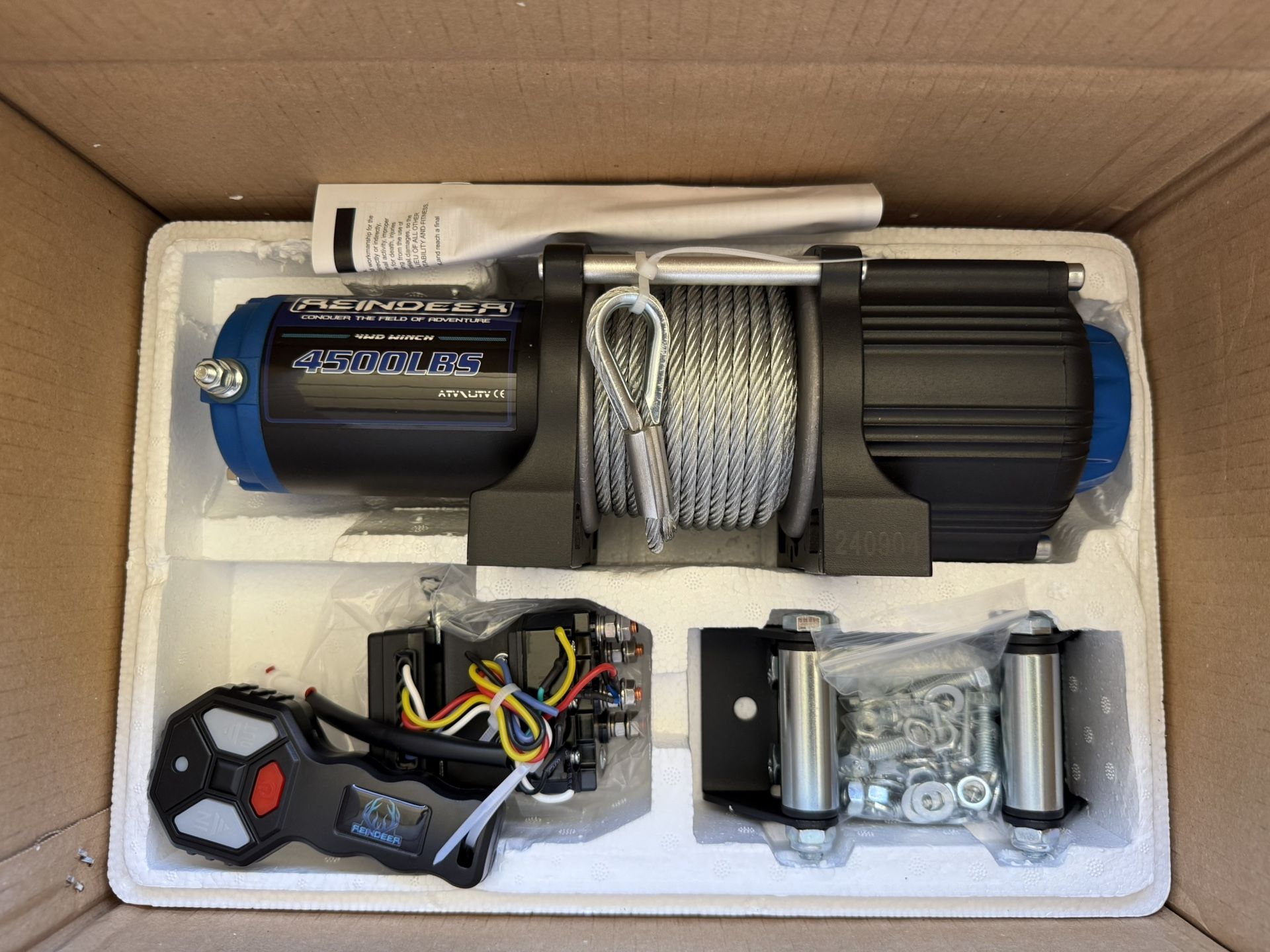 REINDEER Electric Winch Kit