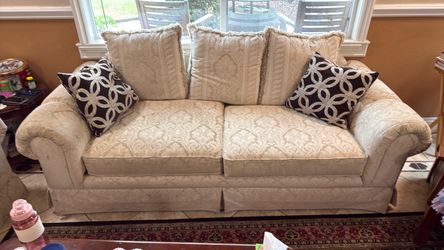 Sofa & loveseat set