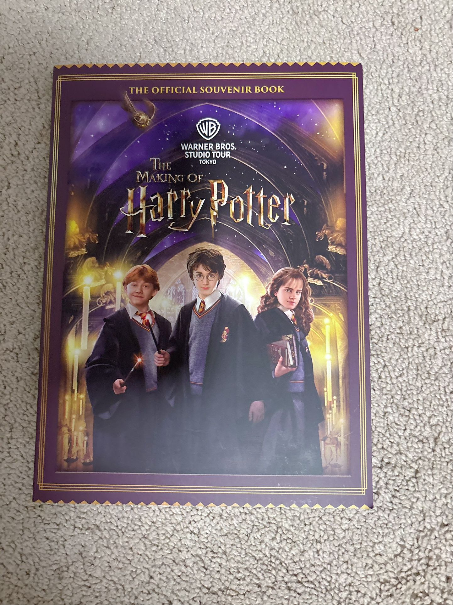 New Harry Potter Studio Tour Official Guidebook English Edition Japan Universal Got this from universal studio @ Japan English language edition !!!!