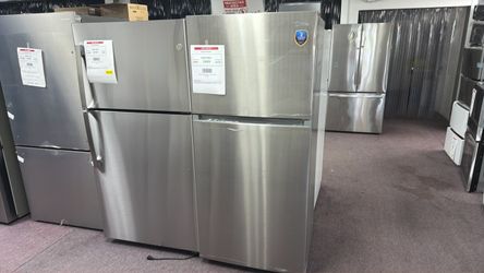 Midea Stainless Steel Top-Freezer Refrigerator- 1 year warranty