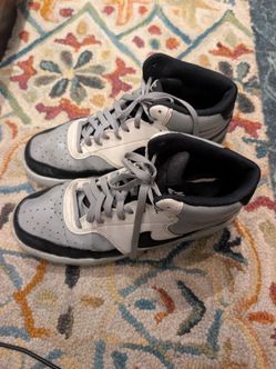 Nike court vision mid