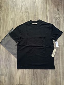Essentials shirt - size M-L