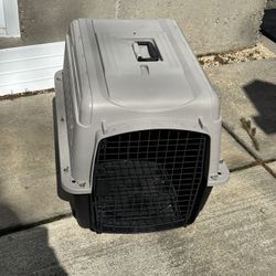 Dog Carrier / Pet Crate - Cage