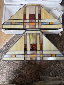 Tiffany wall sconce set