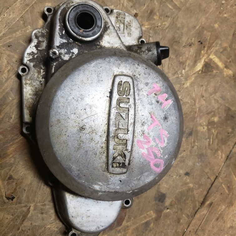 1974 Suzuki Ts250 Engine Case Clutch Cover