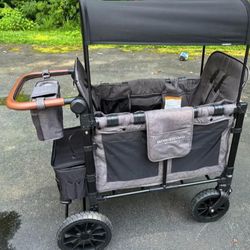 W2~Wonderfold/Double~Seater~stroller+For~kids+Canopy~&~parent~console