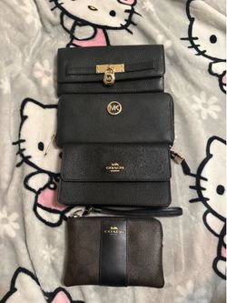 Michael Kors Wallets