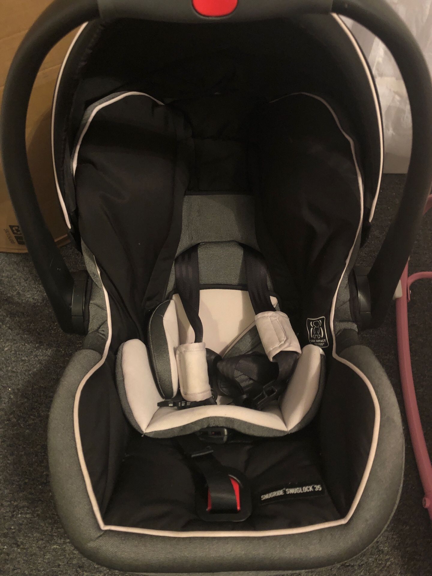 Graco car seat comes with two bases