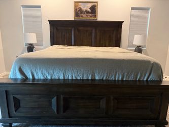King Bedroom Set