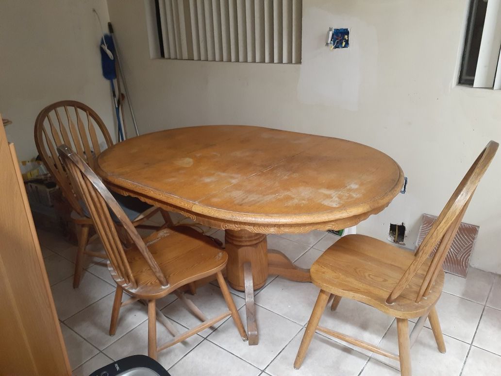 Oak kitchen table