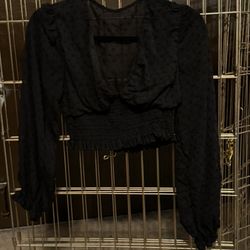 Woman’s Cropped Blouse