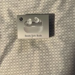 Beats Solo Buds