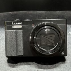 PANASONIC LUMIX ZS50 Camera, 30X LEICA DC Vario-ELMAR Lens, 12.1 Megapixels